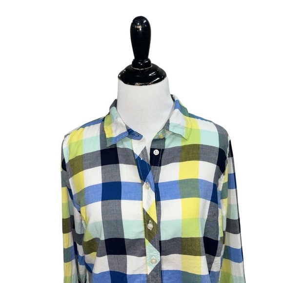 Talbots Women's Size Petite Medium Button Down Shirt Plaid Long Sleeve Prepp - Picture 2 of 7